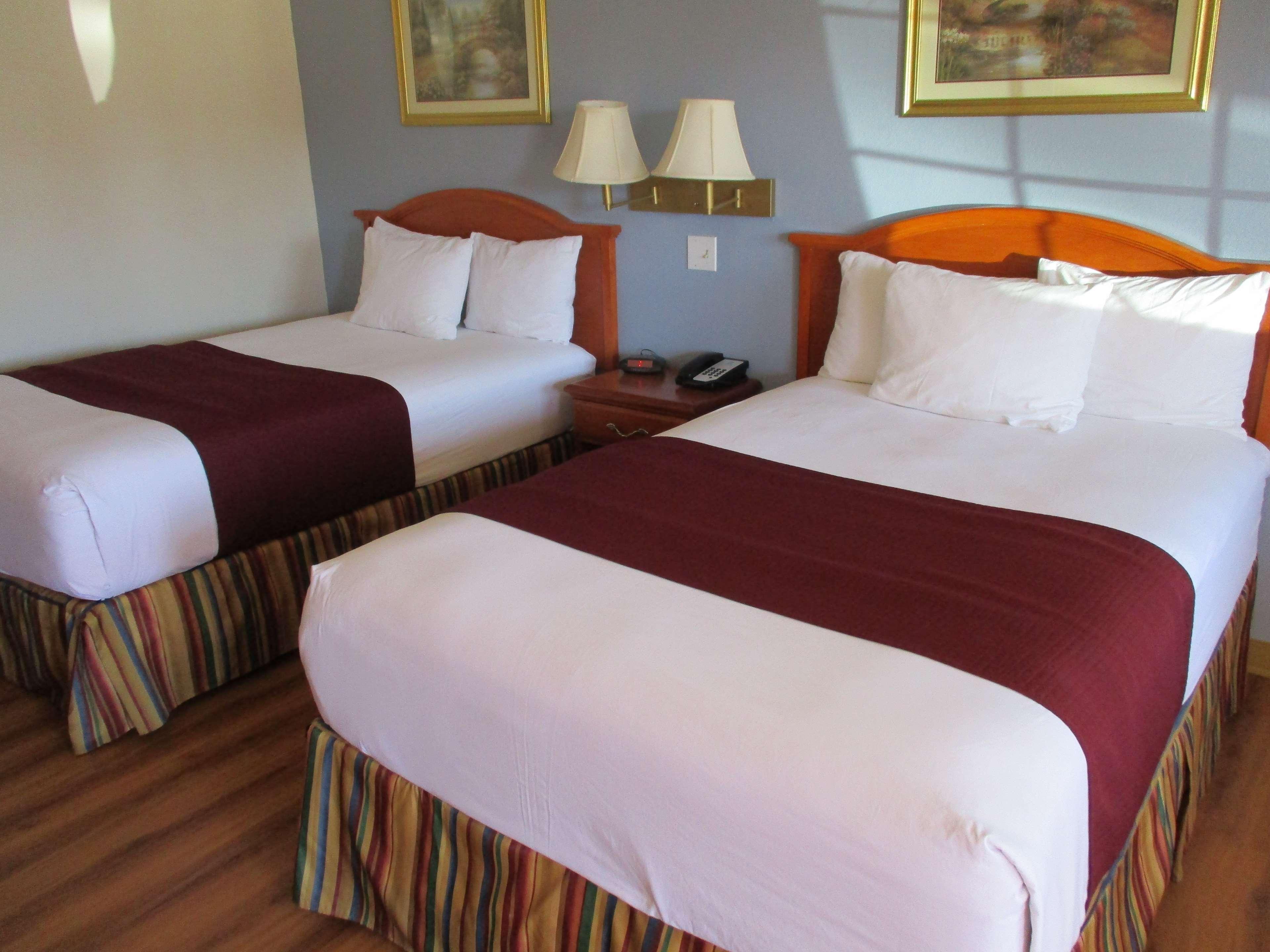 Best Western Palestine Inn Esterno foto