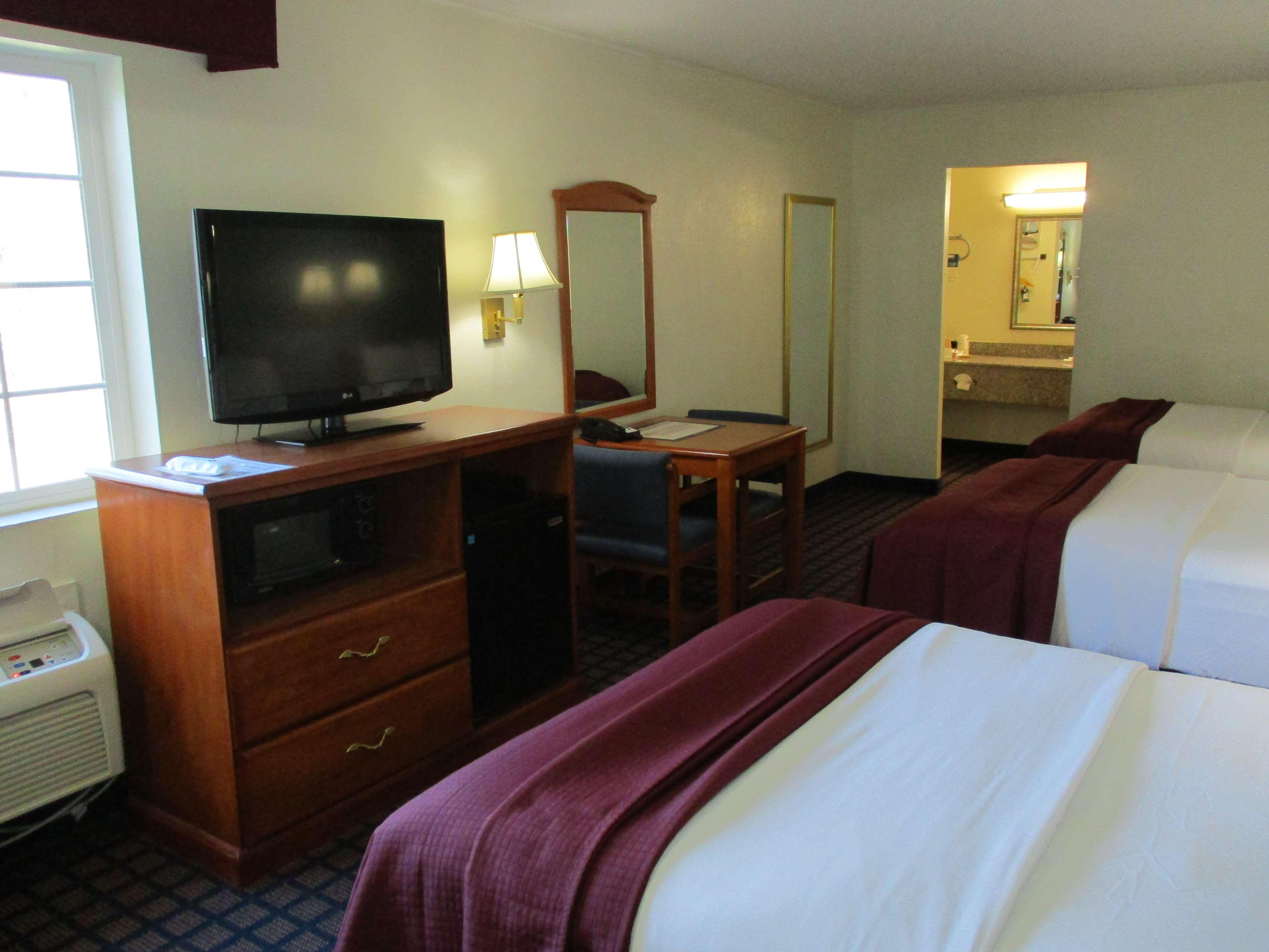 Best Western Palestine Inn Esterno foto